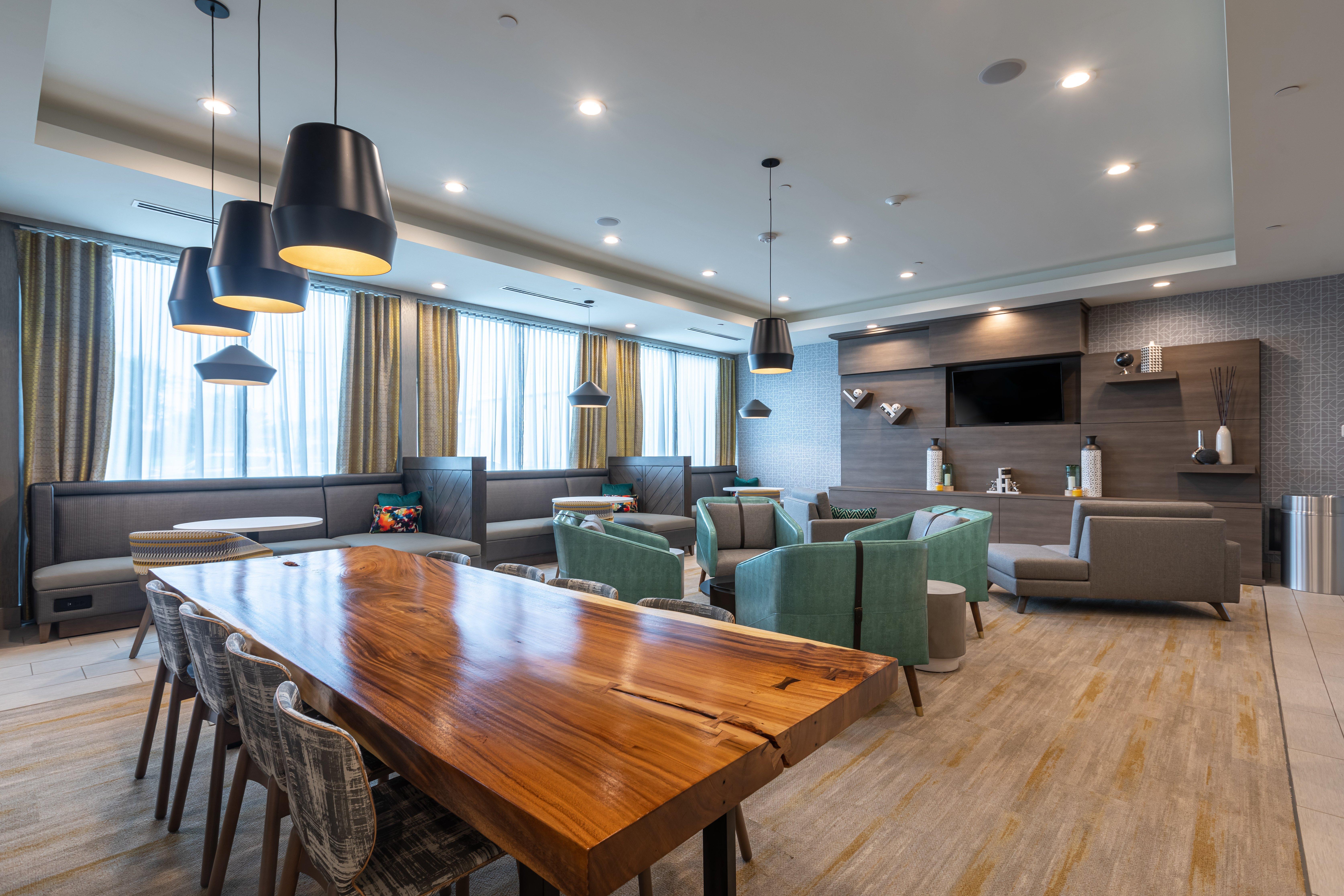 Holiday Inn Greenville - Woodruff Road By Ihg Exterior photo